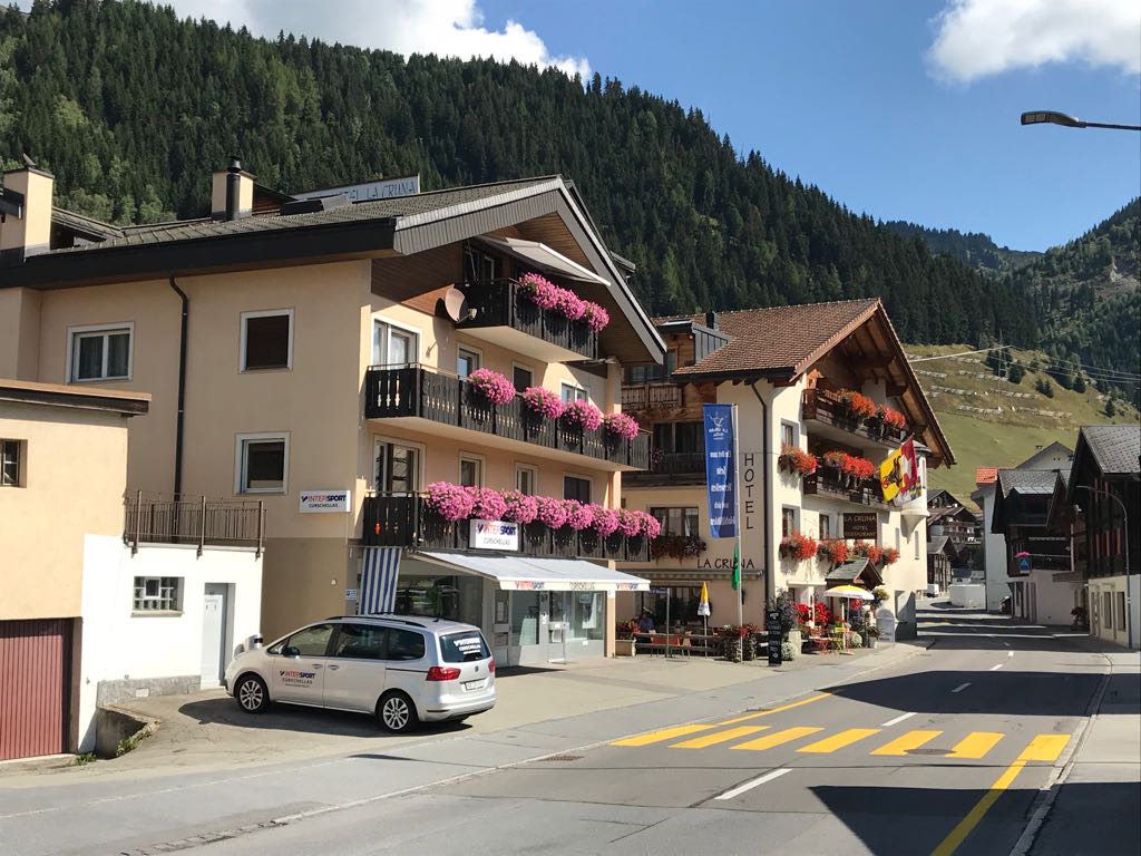 Hotel Cruna Sedrun